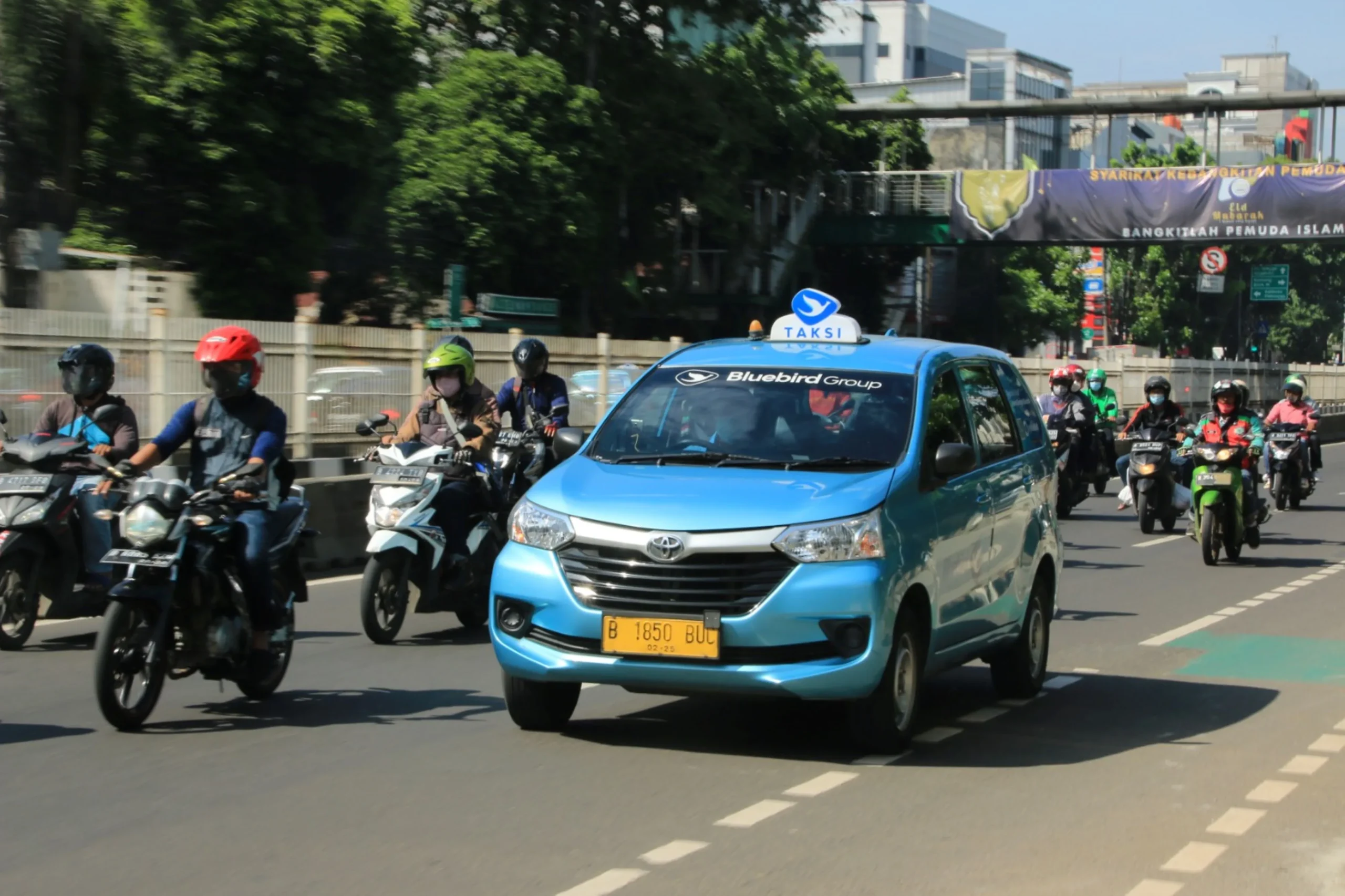 Jasa Mutasi Kendaraan Antar Provinsi di Mundu | Cepat dan Aman  – Solusi Legalitas Kendaraan Anda Tanpa Tunda!